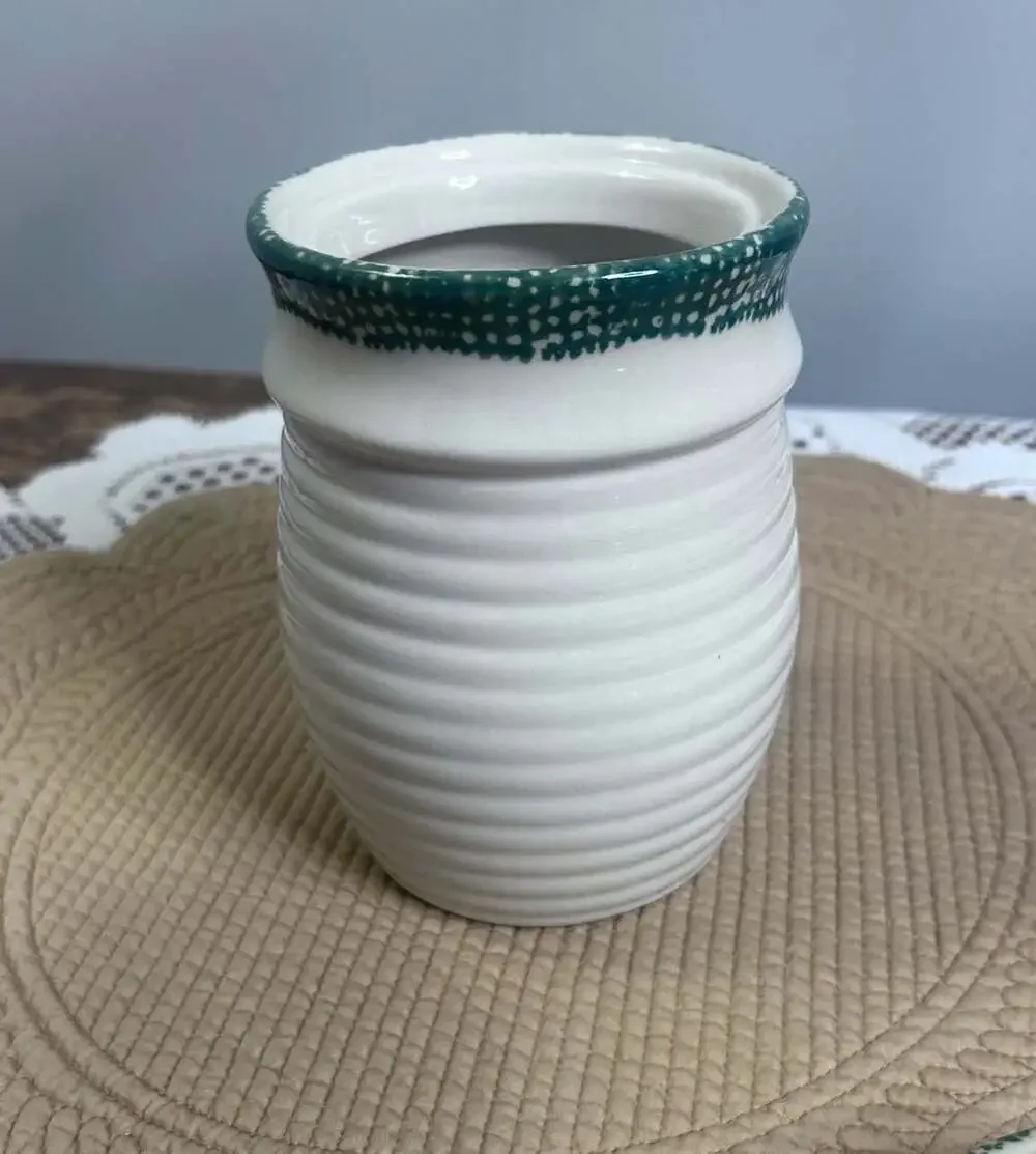Alco Industries Beehive Canister Storage Jar Red Apples Green Spongeware